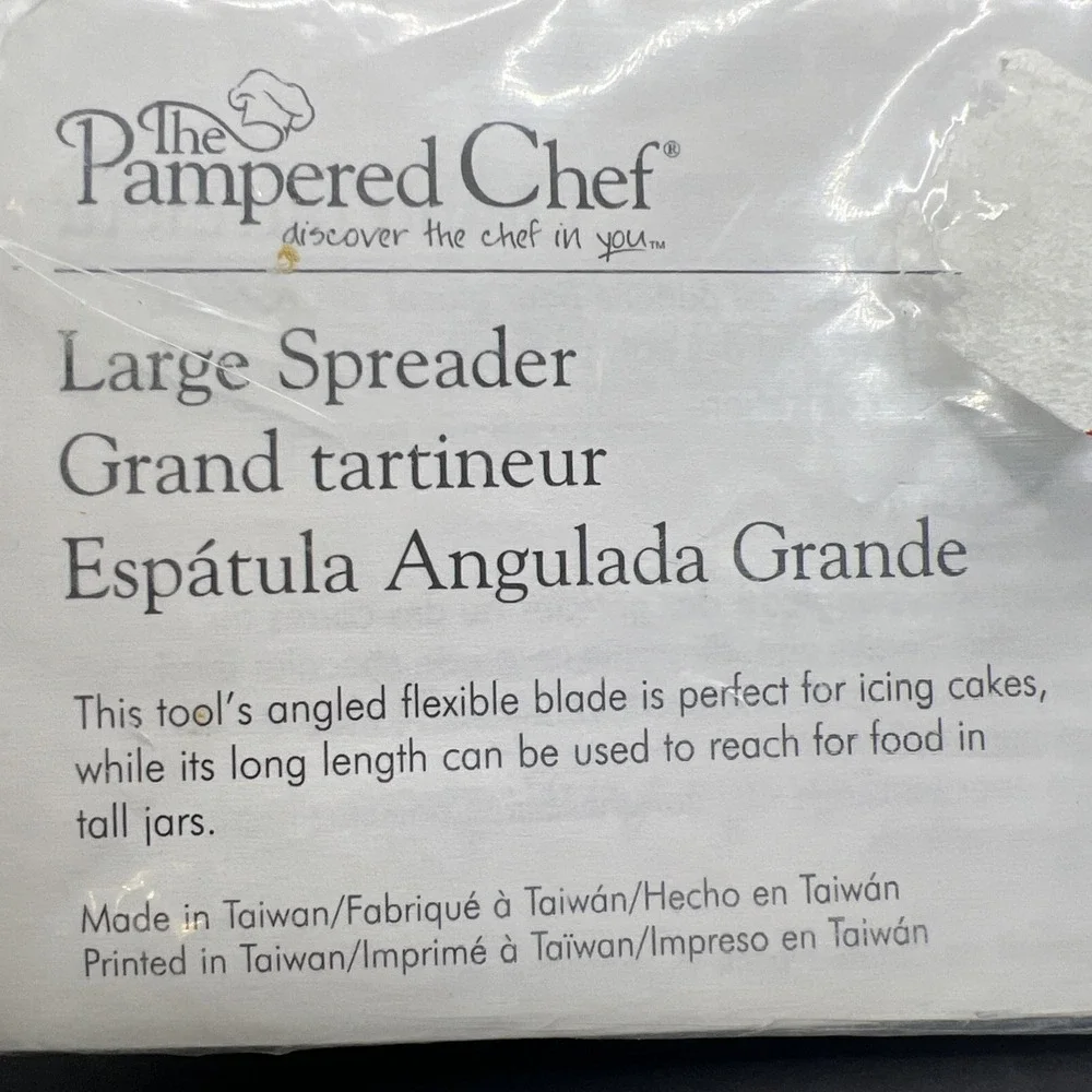 Pampered Chef  Large Spreader #1646 Discontinued New in Sealed Bag 13